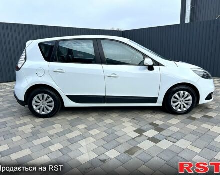 Белый Рено Сценик, объемом двигателя 1.5 л и пробегом 148 тыс. км за 8500 $, фото 3 на Automoto.ua