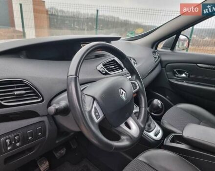 Белый Рено Сценик, объемом двигателя 1.5 л и пробегом 223 тыс. км за 8400 $, фото 41 на Automoto.ua