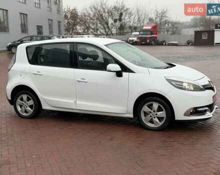 Белый Рено Сценик, объемом двигателя 1.6 л и пробегом 260 тыс. км за 7950 $, фото 13 на Automoto.ua