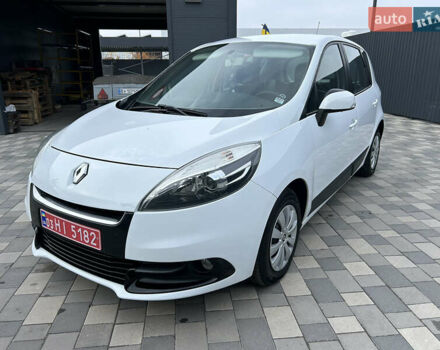 Белый Рено Сценик, объемом двигателя 1.5 л и пробегом 148 тыс. км за 8400 $, фото 114 на Automoto.ua