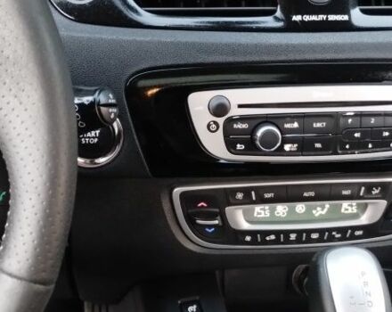 Білий Рено Сценік, об'ємом двигуна 0 л та пробігом 258 тис. км за 10950 $, фото 7 на Automoto.ua