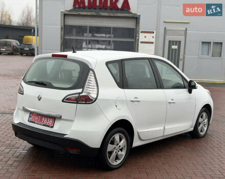 Белый Рено Сценик, объемом двигателя 1.6 л и пробегом 260 тыс. км за 7950 $, фото 10 на Automoto.ua