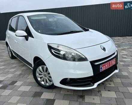 Белый Рено Сценик, объемом двигателя 1.5 л и пробегом 148 тыс. км за 8400 $, фото 105 на Automoto.ua