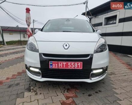 Белый Рено Сценик, объемом двигателя 1.5 л и пробегом 223 тыс. км за 8400 $, фото 2 на Automoto.ua