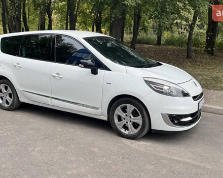 Белый Рено Сценик, объемом двигателя 1.46 л и пробегом 280 тыс. км за 8500 $, фото 2 на Automoto.ua