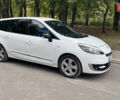 Белый Рено Сценик, объемом двигателя 1.46 л и пробегом 280 тыс. км за 8500 $, фото 2 на Automoto.ua