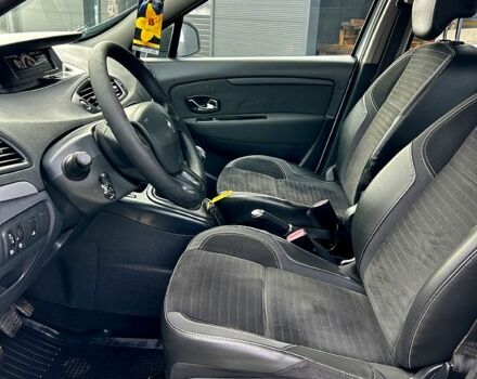 Белый Рено Сценик, объемом двигателя 1.5 л и пробегом 148 тыс. км за 8500 $, фото 8 на Automoto.ua