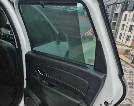 Белый Рено Сценик, объемом двигателя 1.5 л и пробегом 223 тыс. км за 8400 $, фото 30 на Automoto.ua