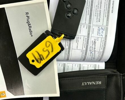 Белый Рено Сценик, объемом двигателя 1.5 л и пробегом 148 тыс. км за 8500 $, фото 13 на Automoto.ua