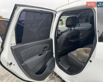 Білий Рено Сценік, об'ємом двигуна 1.46 л та пробігом 210 тис. км за 9299 $, фото 12 на Automoto.ua