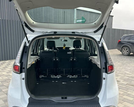 Белый Рено Сценик, объемом двигателя 1.5 л и пробегом 148 тыс. км за 8400 $, фото 58 на Automoto.ua