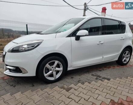 Белый Рено Сценик, объемом двигателя 1.5 л и пробегом 223 тыс. км за 8400 $, фото 6 на Automoto.ua