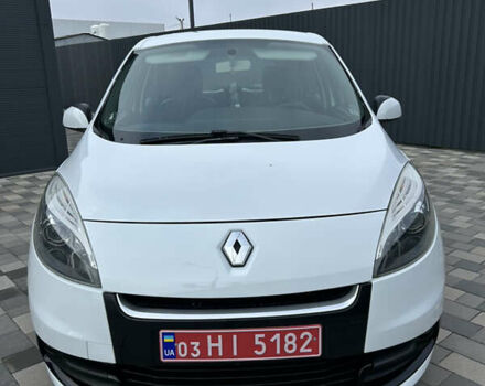 Белый Рено Сценик, объемом двигателя 1.5 л и пробегом 148 тыс. км за 8400 $, фото 80 на Automoto.ua
