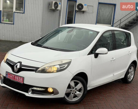 Белый Рено Сценик, объемом двигателя 1.6 л и пробегом 260 тыс. км за 7950 $, фото 4 на Automoto.ua