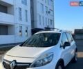 Белый Рено Сценик, объемом двигателя 1.6 л и пробегом 282 тыс. км за 7500 $, фото 1 на Automoto.ua