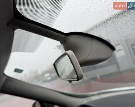 Белый Рено Сценик, объемом двигателя 1.6 л и пробегом 260 тыс. км за 7950 $, фото 65 на Automoto.ua