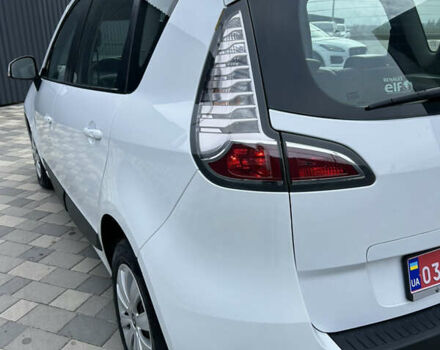 Белый Рено Сценик, объемом двигателя 1.5 л и пробегом 148 тыс. км за 8400 $, фото 119 на Automoto.ua