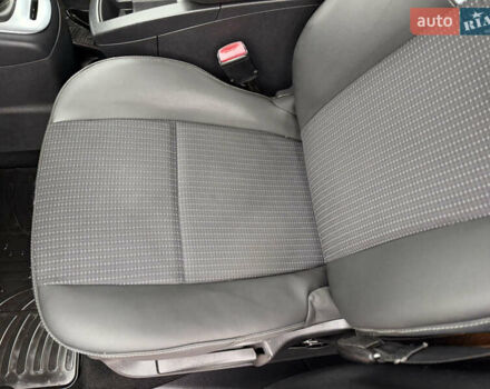 Белый Рено Сценик, объемом двигателя 1.6 л и пробегом 260 тыс. км за 7950 $, фото 26 на Automoto.ua