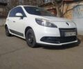 Білий Рено Сценік, об'ємом двигуна 1.46 л та пробігом 400 тис. км за 7000 $, фото 1 на Automoto.ua