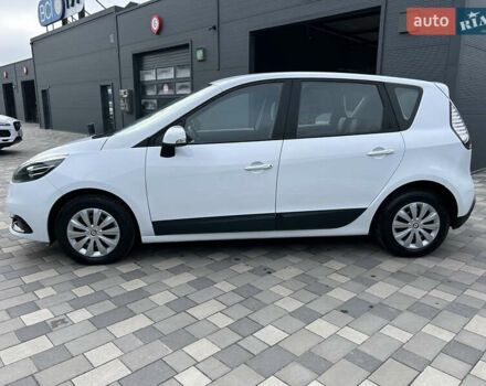 Белый Рено Сценик, объемом двигателя 1.5 л и пробегом 148 тыс. км за 8400 $, фото 110 на Automoto.ua