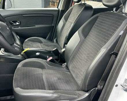 Белый Рено Сценик, объемом двигателя 1.5 л и пробегом 148 тыс. км за 8400 $, фото 126 на Automoto.ua