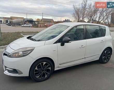 Белый Рено Сценик, объемом двигателя 1.5 л и пробегом 265 тыс. км за 6400 $, фото 3 на Automoto.ua