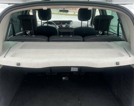 Білий Рено Сценік, об'ємом двигуна 1.46 л та пробігом 221 тис. км за 9700 $, фото 17 на Automoto.ua