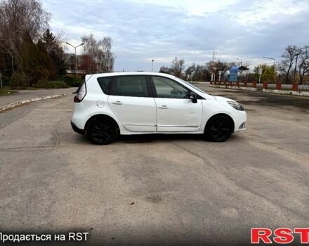 Белый Рено Сценик, объемом двигателя 1.5 л и пробегом 265 тыс. км за 6800 $, фото 4 на Automoto.ua