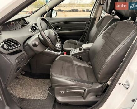 Білий Рено Сценік, об'ємом двигуна 1.5 л та пробігом 208 тис. км за 10500 $, фото 11 на Automoto.ua