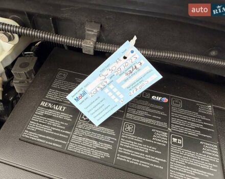 Білий Рено Сценік, об'ємом двигуна 1.5 л та пробігом 208 тис. км за 10500 $, фото 20 на Automoto.ua