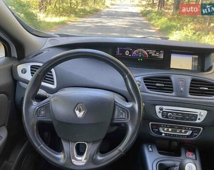 Білий Рено Сценік, об'ємом двигуна 1.46 л та пробігом 235 тис. км за 7600 $, фото 16 на Automoto.ua