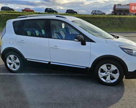 Білий Рено Сценік, об'ємом двигуна 1.6 л та пробігом 122 тис. км за 9800 $, фото 5 на Automoto.ua