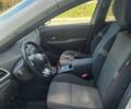 Белый Рено Сценик, объемом двигателя 1.46 л и пробегом 300 тыс. км за 7500 $, фото 5 на Automoto.ua