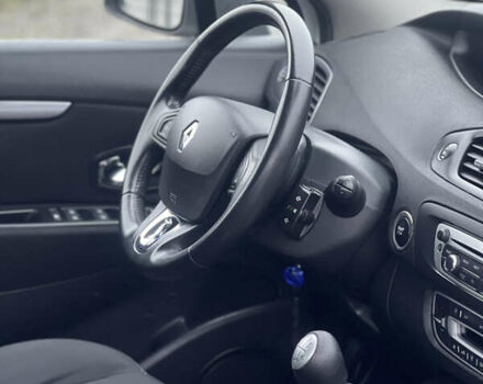 Білий Рено Сценік, об'ємом двигуна 1.46 л та пробігом 221 тис. км за 9700 $, фото 21 на Automoto.ua