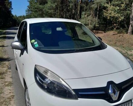 Белый Рено Сценик, объемом двигателя 1.46 л и пробегом 230 тыс. км за 7000 $, фото 3 на Automoto.ua