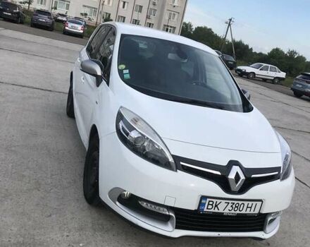 Белый Рено Сценик, объемом двигателя 1.46 л и пробегом 230 тыс. км за 7000 $, фото 6 на Automoto.ua