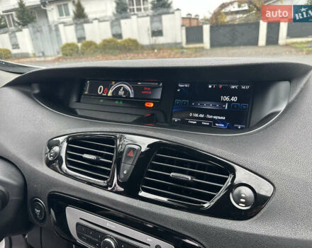 Білий Рено Сценік, об'ємом двигуна 1.46 л та пробігом 265 тис. км за 6550 $, фото 36 на Automoto.ua