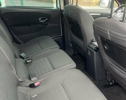 Білий Рено Сценік, об'ємом двигуна 1.46 л та пробігом 221 тис. км за 9700 $, фото 16 на Automoto.ua