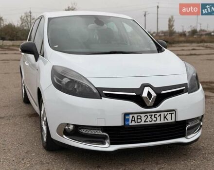 Білий Рено Сценік, об'ємом двигуна 1.5 л та пробігом 208 тис. км за 10500 $, фото 1 на Automoto.ua