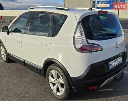 Білий Рено Сценік, об'ємом двигуна 1.6 л та пробігом 122 тис. км за 9800 $, фото 9 на Automoto.ua