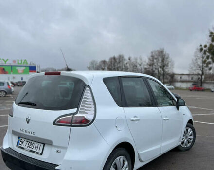 Белый Рено Сценик, объемом двигателя 1.46 л и пробегом 234 тыс. км за 7200 $, фото 5 на Automoto.ua