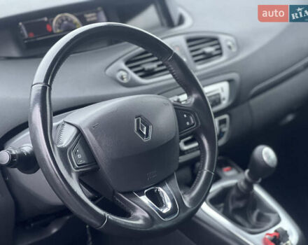 Білий Рено Сценік, об'ємом двигуна 1.46 л та пробігом 221 тис. км за 9700 $, фото 24 на Automoto.ua