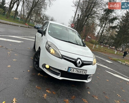 Білий Рено Сценік, об'ємом двигуна 1.46 л та пробігом 265 тис. км за 6550 $, фото 16 на Automoto.ua