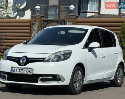 Белый Рено Сценик, объемом двигателя 1.46 л и пробегом 215 тыс. км за 7700 $, фото 5 на Automoto.ua