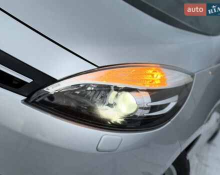 Белый Рено Сценик, объемом двигателя 1.46 л и пробегом 198 тыс. км за 9200 $, фото 16 на Automoto.ua