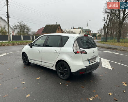Білий Рено Сценік, об'ємом двигуна 1.46 л та пробігом 265 тис. км за 6550 $, фото 23 на Automoto.ua