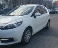 Рено Сценик 2014 в Ровно на Automoto.ua Белый Рено Сценик, объемом двигателя 1.5 л и пробегом 244 тыс. км за 8400 $, фото 2 на Automoto.ua