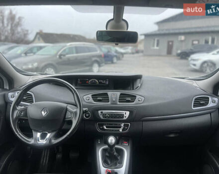 Білий Рено Сценік, об'ємом двигуна 1.46 л та пробігом 221 тис. км за 9700 $, фото 23 на Automoto.ua