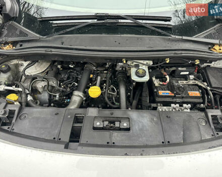 Білий Рено Сценік, об'ємом двигуна 1.46 л та пробігом 265 тис. км за 6550 $, фото 45 на Automoto.ua