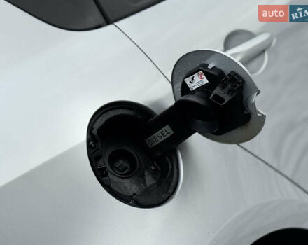 Белый Рено Сценик, объемом двигателя 1.46 л и пробегом 198 тыс. км за 9200 $, фото 12 на Automoto.ua